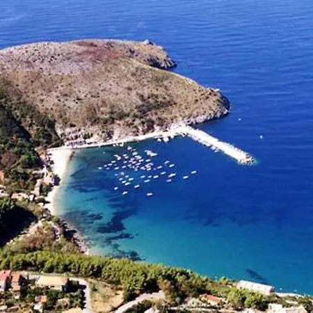 2 Bedrooms House With Sea View At Palinuro 5 Km Away From The